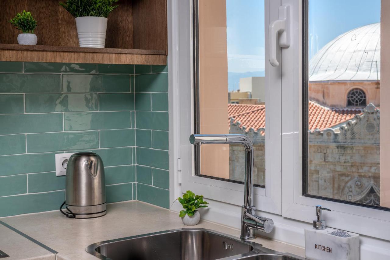 Central Green Apartment Heraklion  Bagian luar foto
