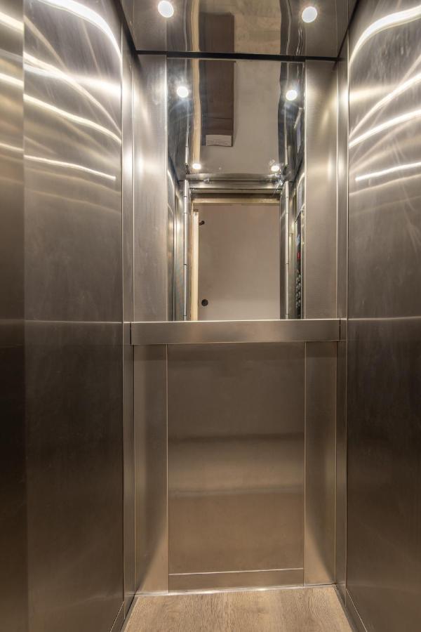 Central Green Apartment Heraklion  Bagian luar foto